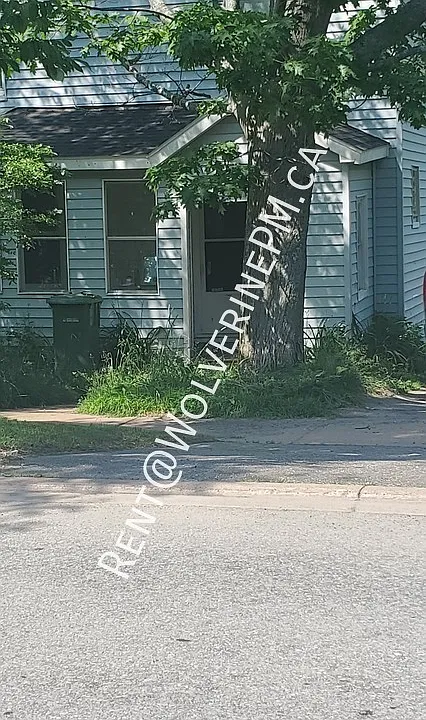 17 Duke St #1