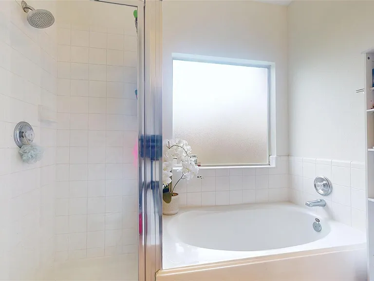 14610 Becurtesy Ct — Photo 22