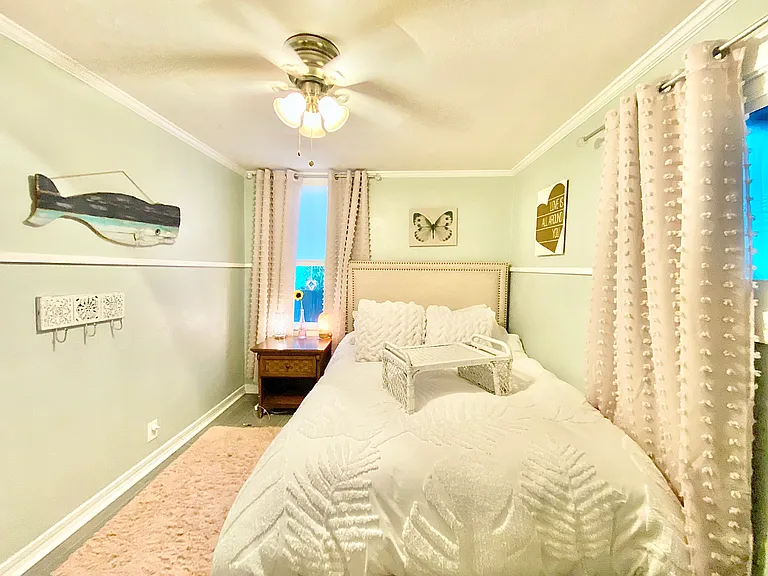 222 1/2 S Freeman St #222-1/2 — Photo 11
