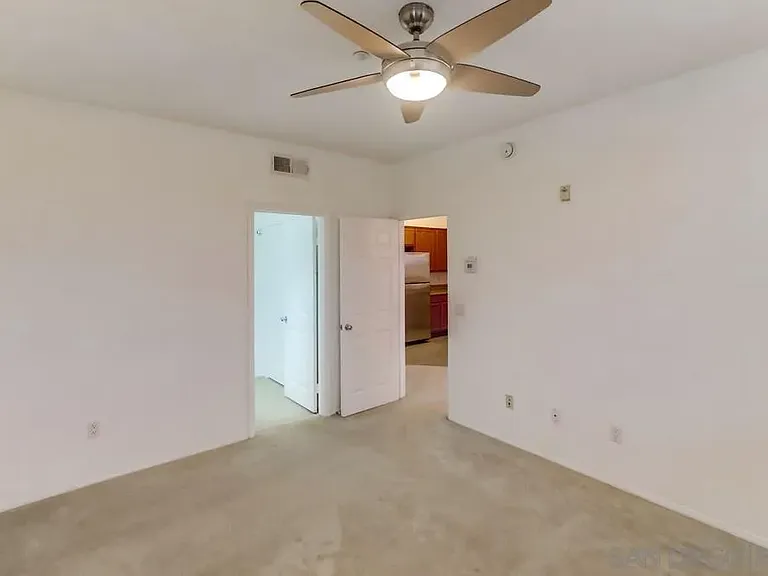 3850 Elijah Ct #931 — Photo 32
