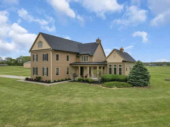 568 Cedar Hill Rd NW, Canal Winchester, OH 43110