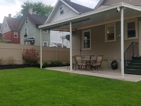 1st floor patio
