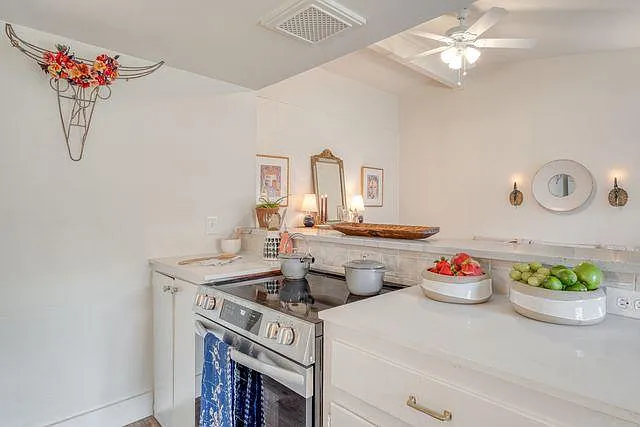 1 bed, 613 sqft, $1,400 — Photo 3