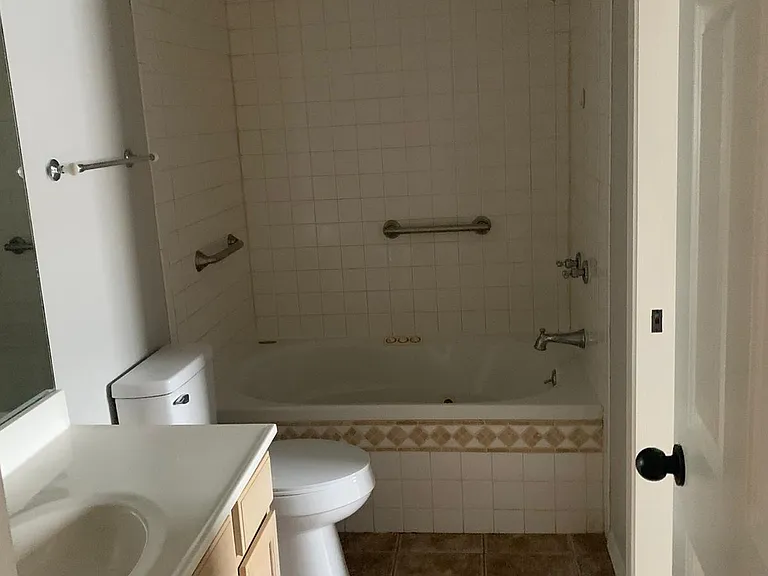 1 Andy Ct #7 — Photo 12