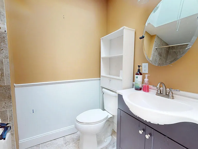 8902 Blue Grass Rd — Photo 10