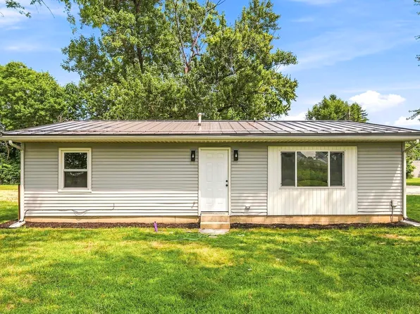 56613 Shore Ave, Elkhart, IN 46516