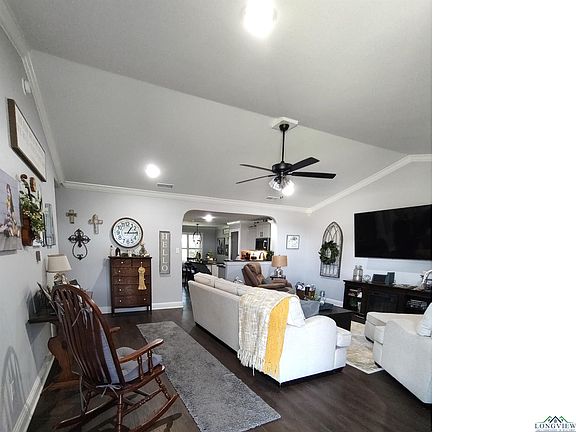 4th image of 1700 Grand Teton Way
