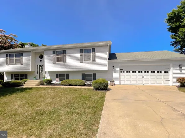 9311 Overlook Cir, Newburg, MD 20664