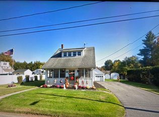 14 Fairfield Ave, Westfield, MA 01085