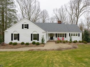 89 Sunset Dr, Chatham, NJ 07928