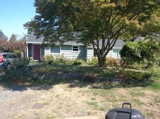 9822 42nd Ave SW, Seattle, WA 98136