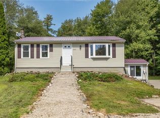 1653 Snake Hill Rd, Glocester, RI 02857