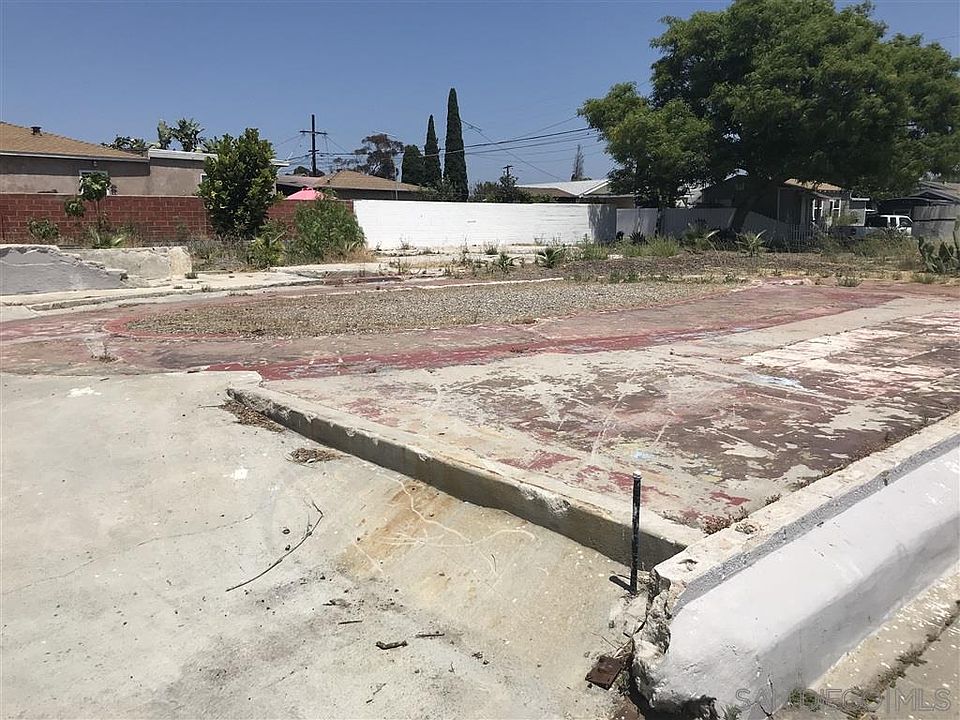 1st image of 2547 Violet St Lot 12/9-10