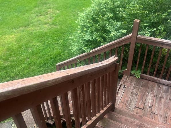 111 Cortez Cir, Festus, MO 63028