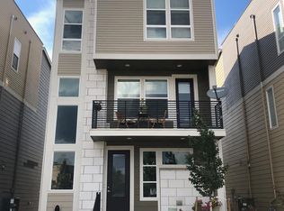 15738 E Broncos Pl, Centennial, CO 80112