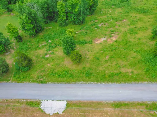 36 Gold Dust Dr, Mount Vernon, KY 40456