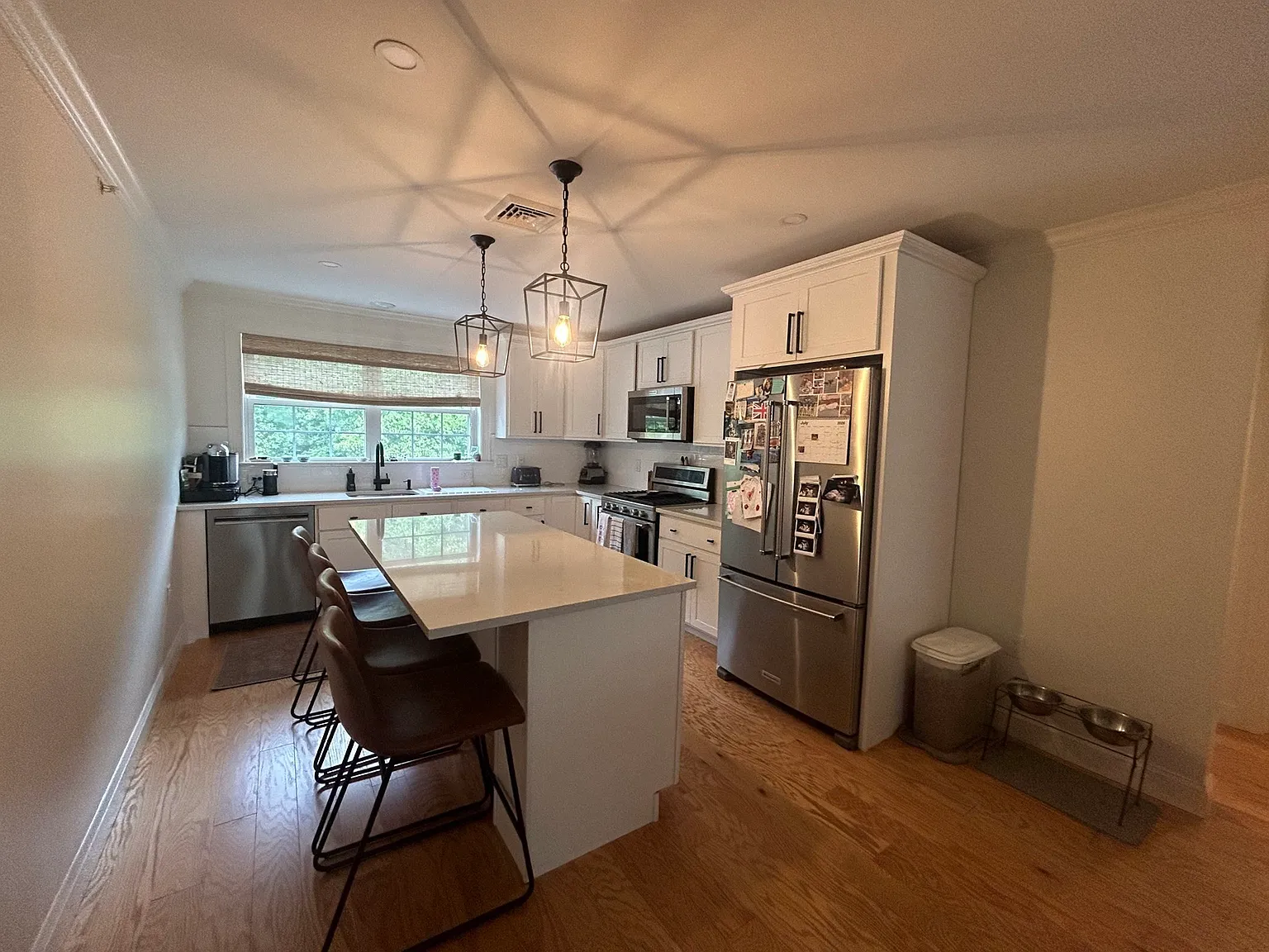2 bed, 2.0 bath, 1310 sqft, $3,300 — Photo 3