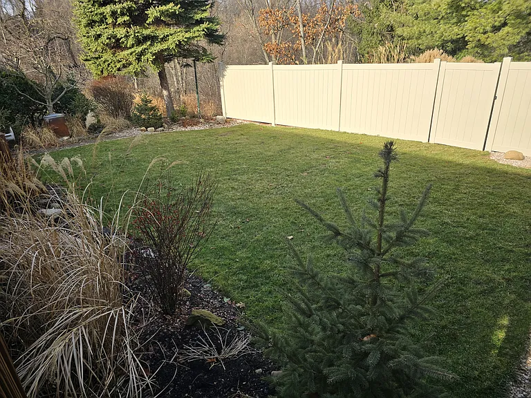 222 Rolling Dr — Photo 44