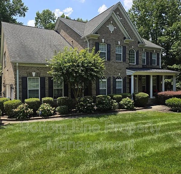 8045 Talcott Dr — Photo 3
