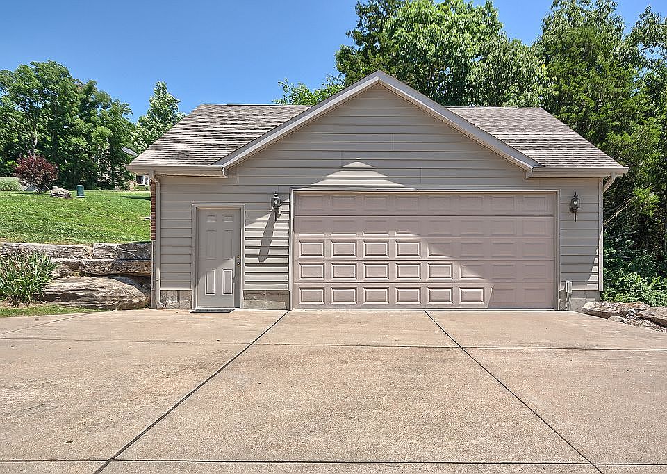 1st image of 3869 Olde Mill Dr