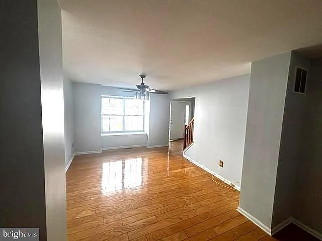 1504 Coventry Way — Photo 8