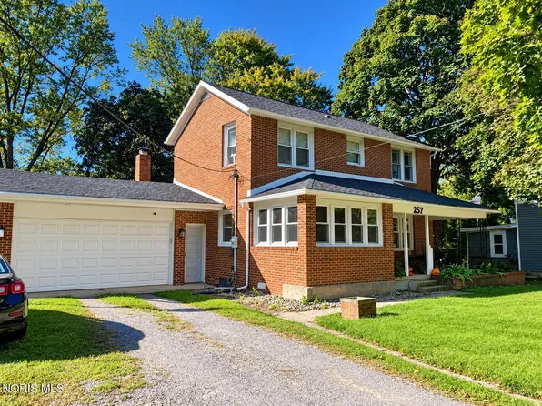 257 S Main St, Mc Comb, OH 45858
