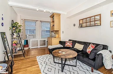 333 East 43rd Street, #217