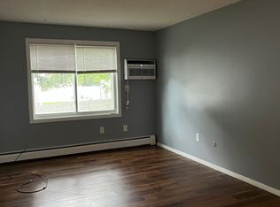 80 Niagara St #4, Fall River, MA 02721