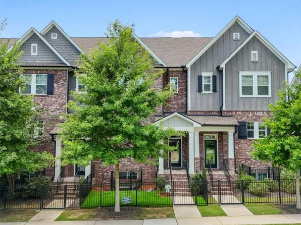 2750 Bell Dr SE, Smyrna, GA 30080