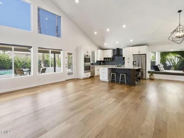 760 N PINEVIEW Drive, Chandler, AZ 85226