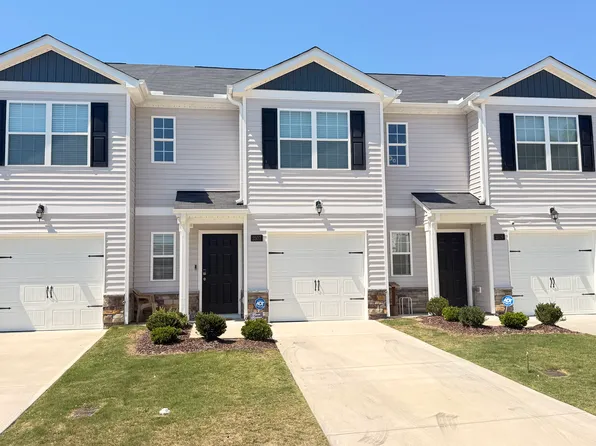 2507 Gracie Ln, Carthage, NC 28327