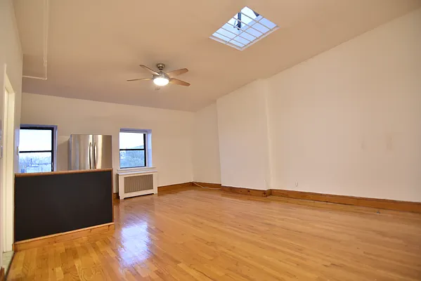 Rented by A P Realty Group NY LTD | media 12