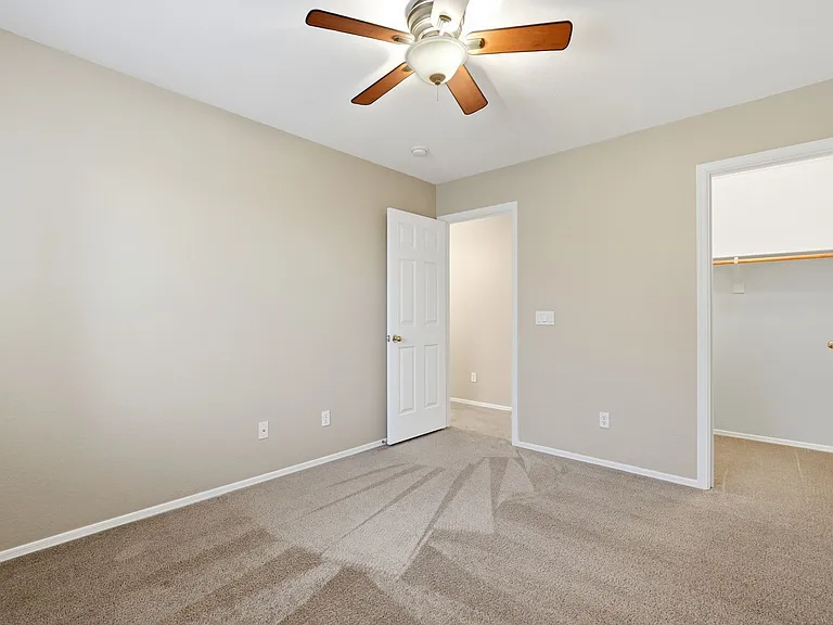 23394 S 216th St — Photo 27