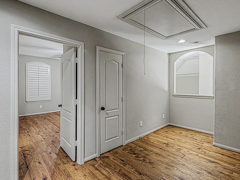 17430 Aberdeenshire Dr — Photo 42