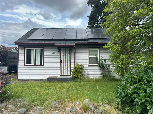 2904 E 25th St, Vancouver, WA 98661