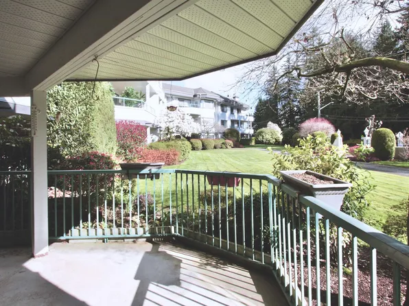 2451 Gladwin Rd #106, Abbotsford, BC V2T 3N8