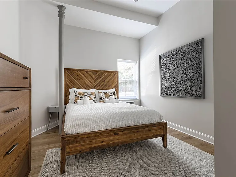 72 Wayne St #1 — Photo 8