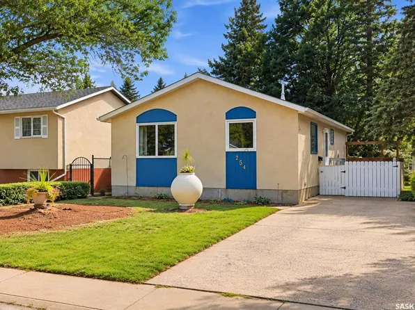 254 McMaster CRESCENT, Saskatoon, SK S7H 4E3