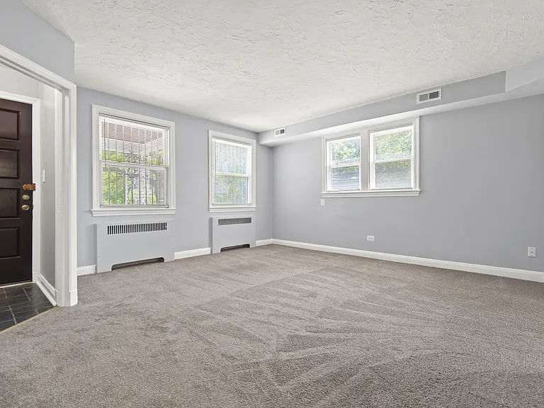 2600 N Longwood St #1 — Photo 13