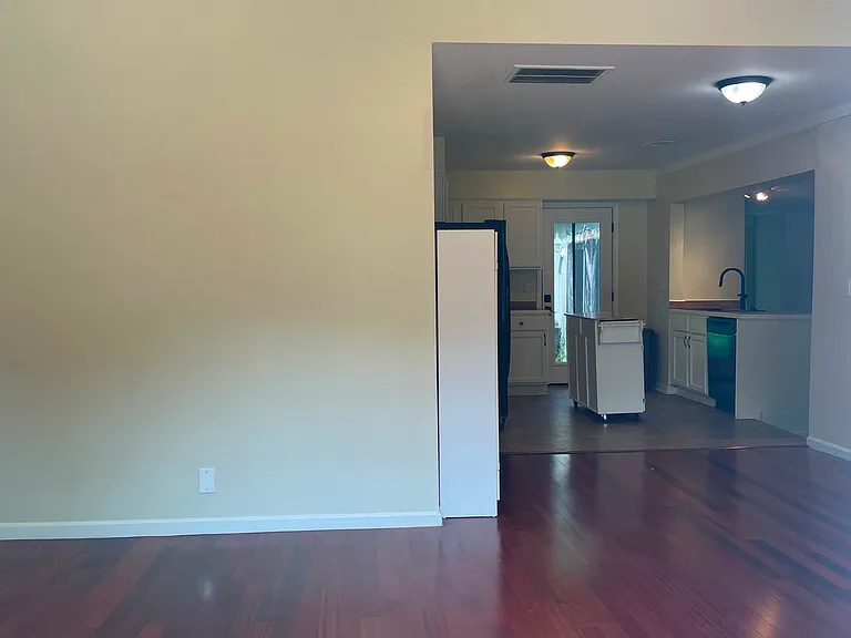 9040 Grand Ave — Photo 2
