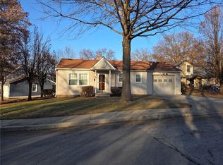 832 W Charles St, Independence, MO 64055