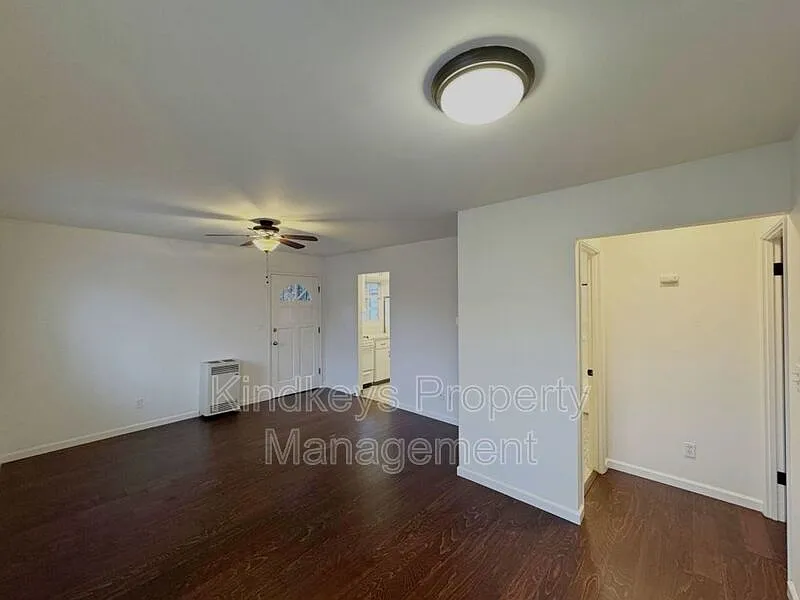 1 bed, 1.0 bath, 600 sqft, $1,845 — Photo 3