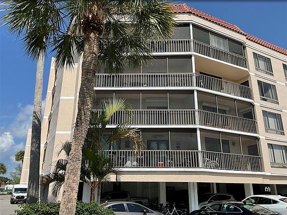 2nd image of 25188 MARION AVENUE #D207