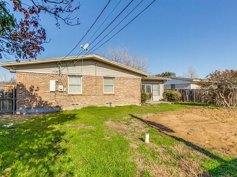 10728 Allegheny Dr — Photo 29
