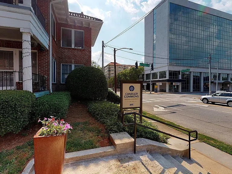 305 E Ponce De Leon Ave #E4 — Photo 11