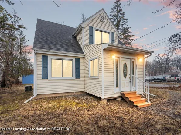 1654 Lake Lansing Rd, Haslett, MI 48840