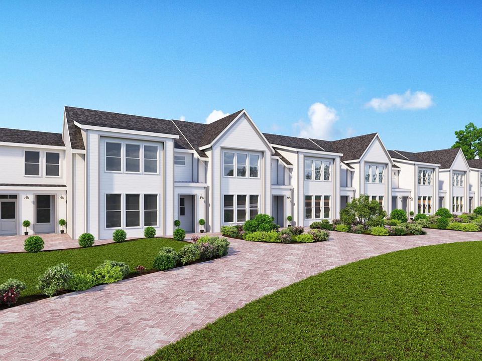 1st image of 37584 Grand Oak Dr