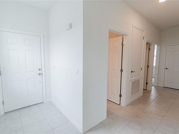 5th image of 2771 Sherman St
