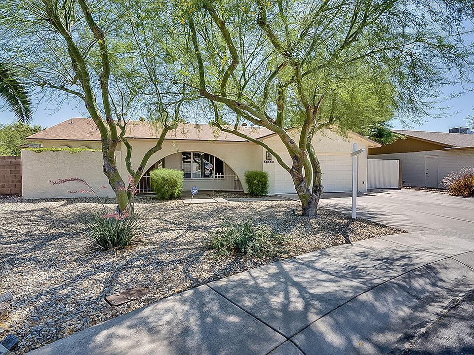 1st image of 2127 S Estrella Cir