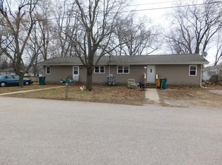 1870 W Charles Rd, Morris, IL 60450